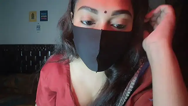 Snapshot of Most-Beautiful-Queen chatting on November 2025 07:03:01 PM Most-Beautiful-Queen online show from November 2025 07:03:01 PM