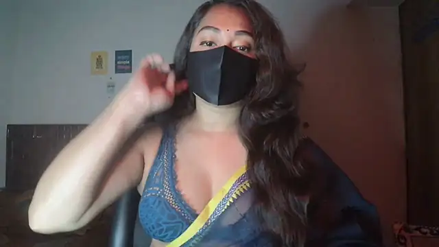 Snapshot of Most-Beautiful-Queen chatting on November 2025 07:14:01 PM Most-Beautiful-Queen online show from November 2025 07:14:01 PM