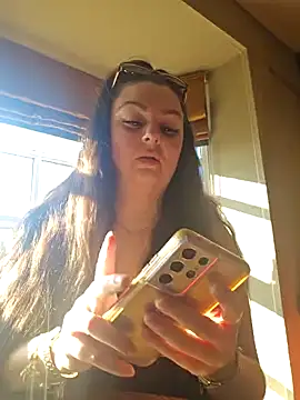 Snapshot of Britishbella chatting on February 2025 03:15:02 PM Britishbella online show from February 2025 03:15:02 PM