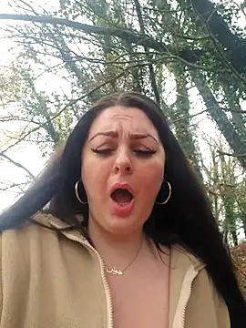 Britishbella online show from November 2025 03:14:02 PM