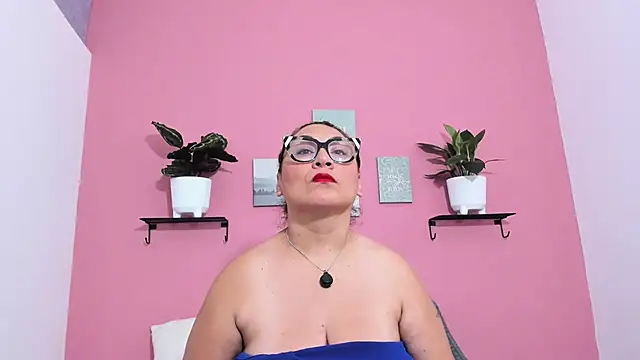 Karo 11  online show from September 2025 08:27:01 AM