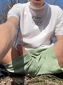 Snapshot of alexyourboy chatting on March 2026 01:29:02 PM alexyourboy online show from March 2026 01:29:02 PM