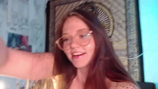 Snapshot of cranberry_hot chatting on March 2025 06:53:01 AM cranberry hot online show from March 2025 06:53:01 AM