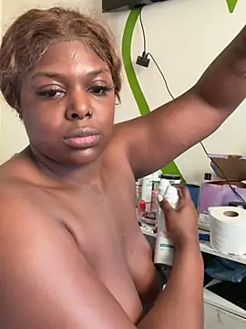 Snapshot of JoWheelsss chatting on February 2026 12:26:02 AM JoWheelsss online show from February 2026 12:26:02 AM