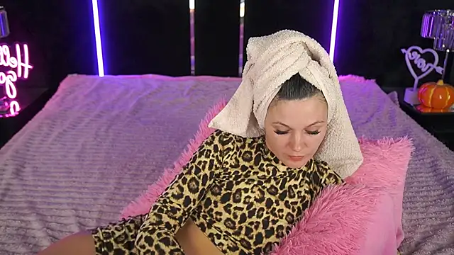 Snapshot of SonnyKage chatting on November 2025 10:20:02 PM SonnyKage online show from November 2025 10:20:02 PM