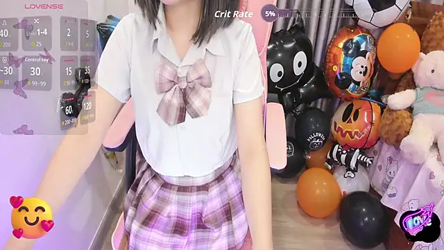 Yuka Chan online show from October 2025 12:50:01 PM