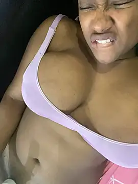 Snapshot of _MARRTINNA_ chatting on February 2025 08:06:02 AM MARRTINNA online show from February 2025 08:06:02 AM