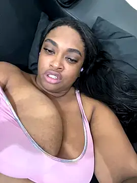 Snapshot of _MARRTINNA_ chatting on September 2025 07:10:02 AM MARRTINNA online show from September 2025 07:10:02 AM