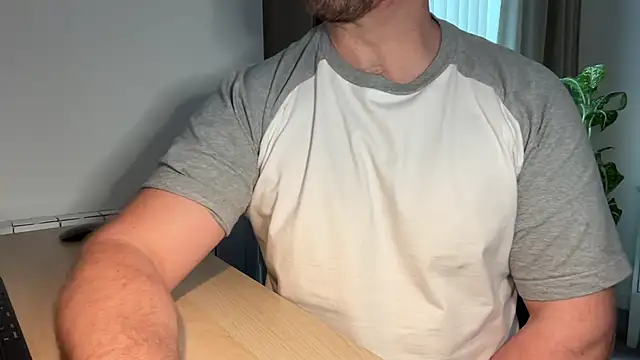 Snapshot of Mr_Beef chatting on January 2025 02:41:01 PM Mr Beef online show from January 2025 02:41:01 PM