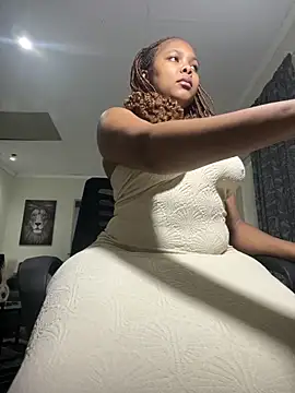 Snapshot of Bootyfulbarbiie chatting on February 2025 10:26:02 PM Bootyfulbarbiie online show from February 2025 10:26:02 PM