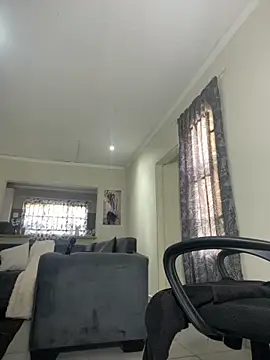 Snapshot of Bootyfulbarbiie chatting on March 2025 07:09:02 AM Bootyfulbarbiie online show from March 2025 07:09:02 AM