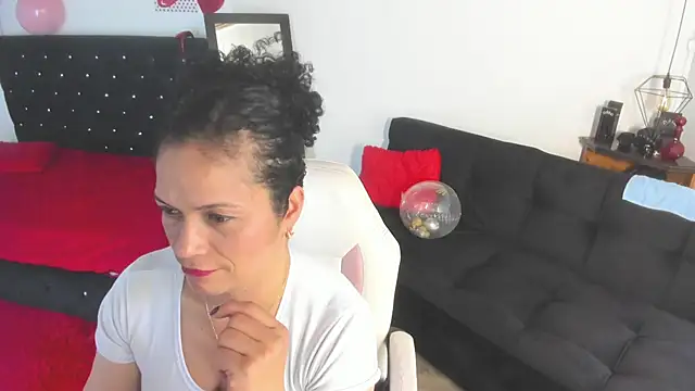 Aliciia cute1 online show from June 2026 09:16:01 PM