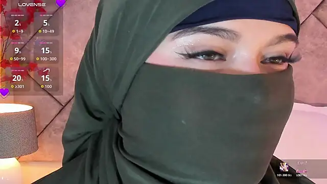 anna-henao online show from November 2025 09:39:01 PM