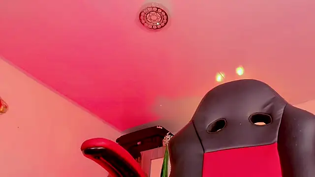 Snapshot of naomy__xx chatting on March 2026 05:59:02 AM naomy xx online show from March 2026 05:59:02 AM