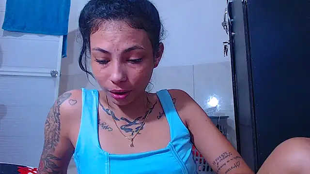 Snapshot of harry_lia_ chatting on May 2026 10:16:01 PM harry lia online show from May 2026 10:16:01 PM