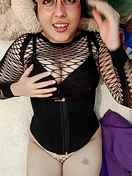 Derry Cooper online show from December 2024 07:10:01 AM