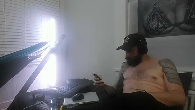 Snapshot of AceSpinning_DJ chatting on July 2026 10:47:02 AM AceSpinning DJ online show from July 2026 10:47:02 AM