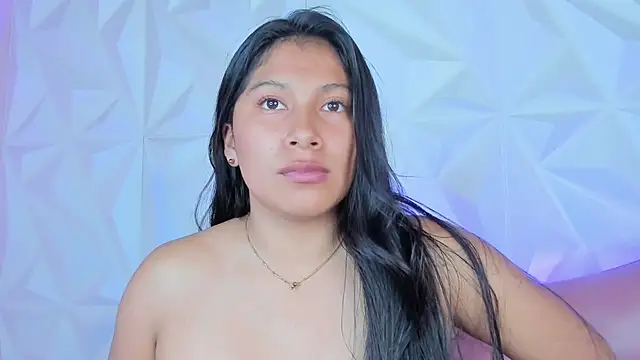 Snapshot of LinnaGardenia chatting on December 2024 10:57:02 PM LinnaGardenia online show from December 2024 10:57:02 PM