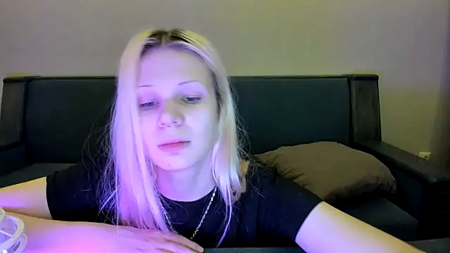 sashakiss99 online show from January 2025 11:12:01 PM