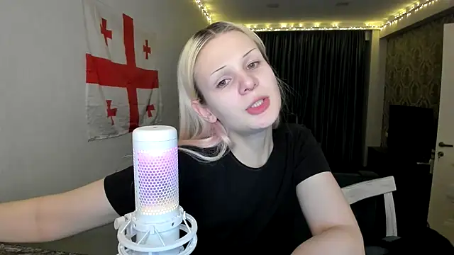 sashakiss99 online show from January 2025 10:19:01 PM