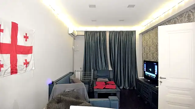 sashakiss99 online show from February 2025 08:33:02 PM