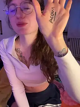 Snapshot of _foxygirl_ chatting on March 2026 05:26:01 PM foxygirl online show from March 2026 05:26:01 PM