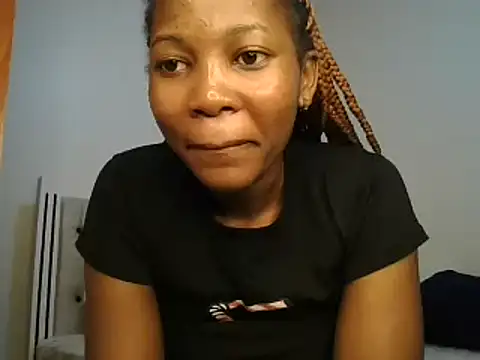 Snapshot of Petitiebooty chatting on February 2025 09:15:01 AM Petitiebooty online show from February 2025 09:15:01 AM
