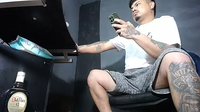 DickMasterfindom online show from October 2025 02:11:02 AM