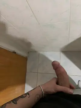 Snapshot of mertkaan27 chatting on January 2026 10:01:01 PM mertkaan27 online show from January 2026 10:01:01 PM