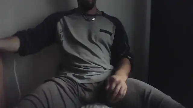 Snapshot of fl3xxx1 chatting on October 2025 09:24:02 AM fl3xxx1 online show from October 2025 09:24:02 AM