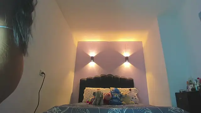 Sofia Clauss  online show from March 2026 04:50:01 AM