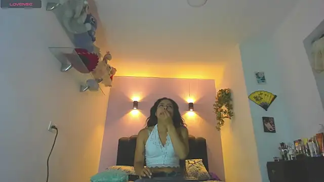 Snapshot of Sofia_Clauss_ chatting on June 2026 05:03:02 AM Sofia Clauss online show from June 2026 05:03:02 AM