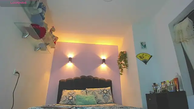 Snapshot of Sofia_Clauss_ chatting on June 2026 10:15:01 AM Sofia Clauss online show from June 2026 10:15:01 AM