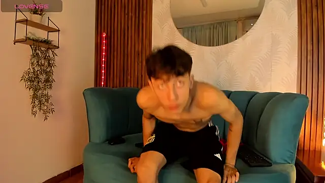 AlessandroDybala online show from February 2025 03:28:02 PM