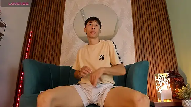 AlessandroDybala online show from February 2025 12:33:01 PM