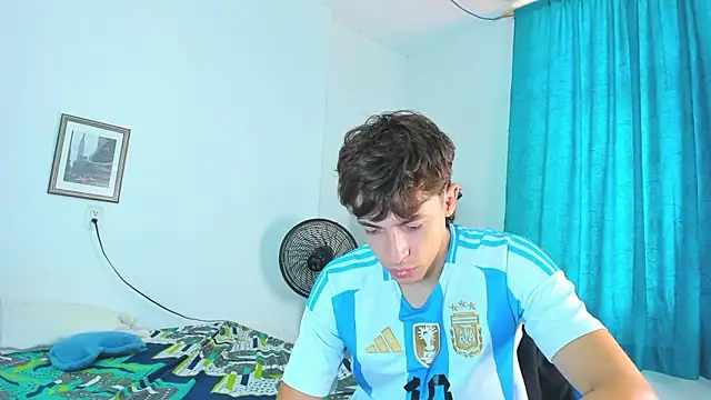 AlessandroDybala online show from April 2026 01:05:02 PM