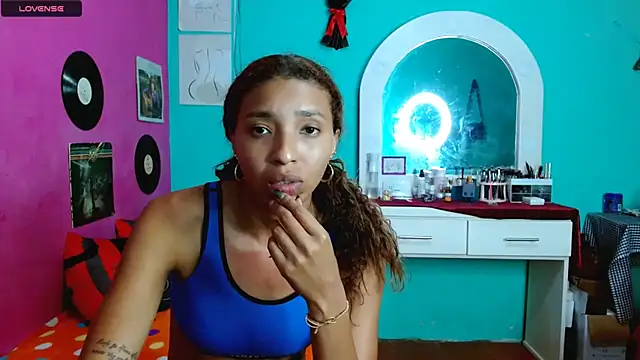 sensitive brunette online show from November 2025 12:22:01 AM