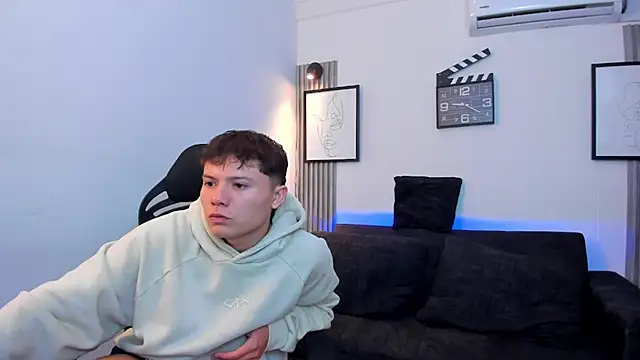 little morbid online show from November 2025 02:20:01 AM