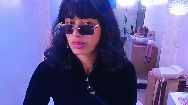 Snapshot of candy_lux_ chatting on January 2025 05:07:02 PM candy lux online show from January 2025 05:07:02 PM