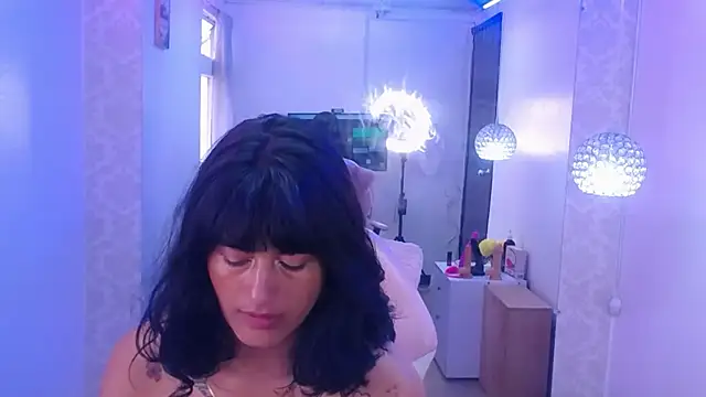 Snapshot of candy_lux_ chatting on January 2025 08:04:01 PM candy lux online show from January 2025 08:04:01 PM