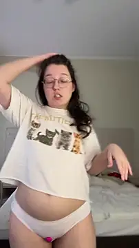 Snapshot of emigooflordXD chatting on April 2026 02:58:02 PM emigooflordXD online show from April 2026 02:58:02 PM