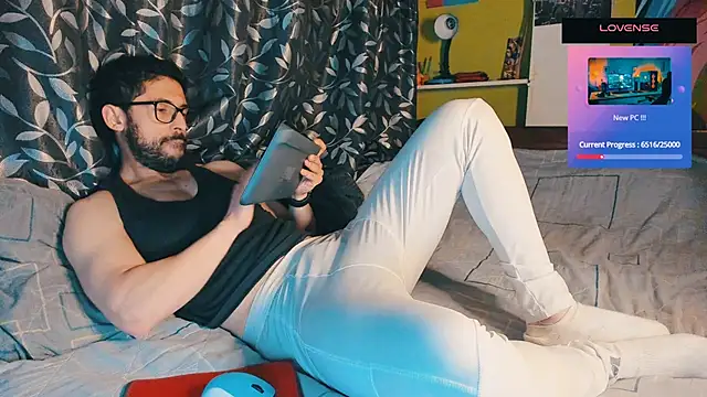 irokdan891 online show from December 2024 01:03:02 AM