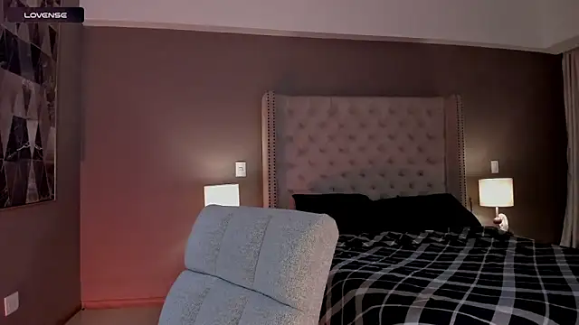 Snapshot of vangie_ chatting on October 2025 12:31:02 AM vangie online show from October 2025 12:31:02 AM