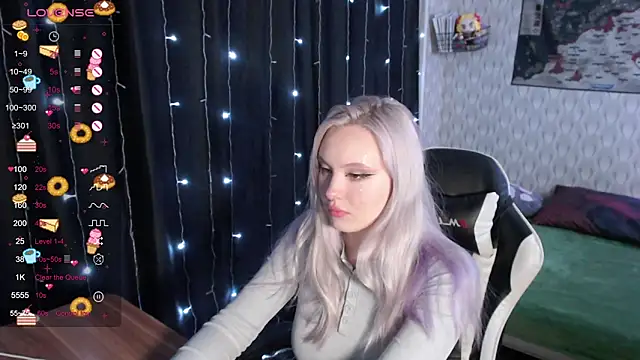 VikaPowers online show from December 2024 06:13:01 PM