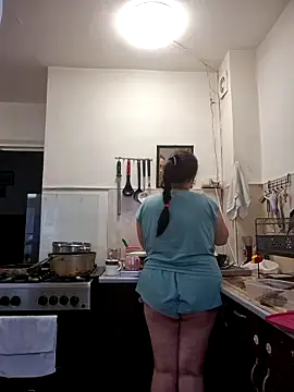 Snapshot of AvaLloyd chatting on February 2025 02:49:01 PM AvaLloyd online show from February 2025 02:49:01 PM