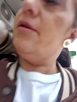 Snapshot of AvaLloyd chatting on March 2025 03:18:02 PM AvaLloyd online show from March 2025 03:18:02 PM