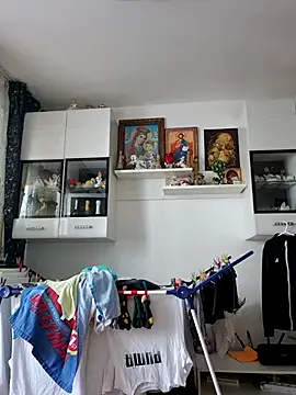 Snapshot of AvaLloyd chatting on March 2025 01:19:02 PM AvaLloyd online show from March 2025 01:19:02 PM