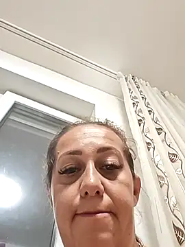 Snapshot of AvaLloyd chatting on September 2025 02:00:02 AM AvaLloyd online show from September 2025 02:00:02 AM