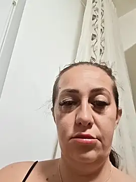 Snapshot of AvaLloyd chatting on October 2025 02:09:02 AM AvaLloyd online show from October 2025 02:09:02 AM