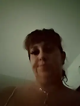 Snapshot of AvaLloyd chatting on November 2025 02:50:01 PM AvaLloyd online show from November 2025 02:50:01 PM